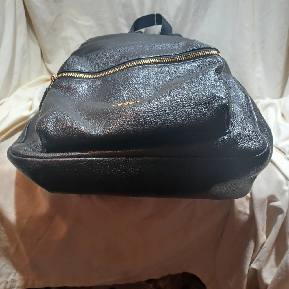 Coach Backpack - Picture 5 of 12